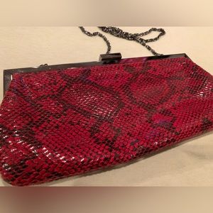 STYLE & CO Red Snake Clutch or Shoulderbag Kisslock Vintage